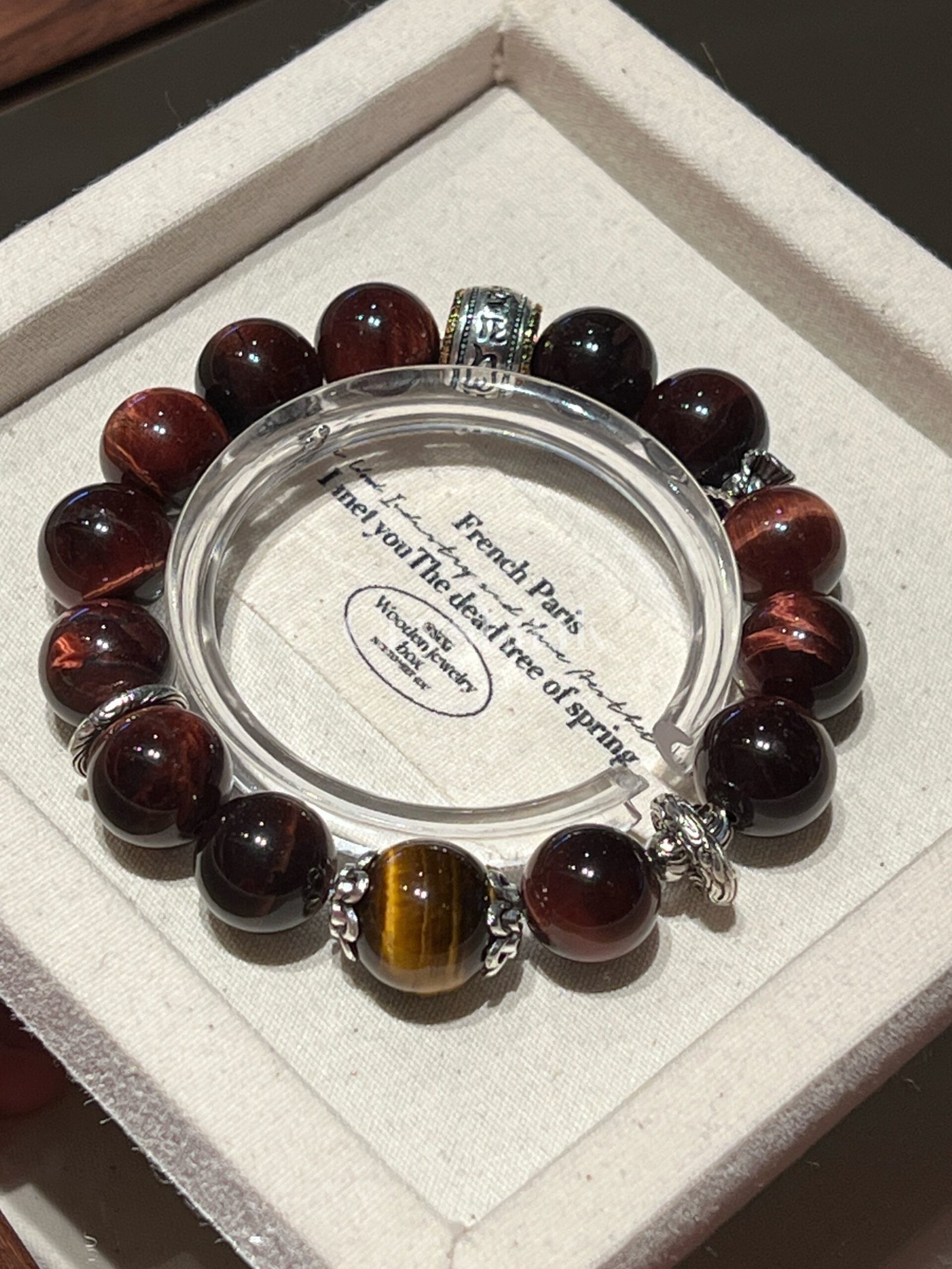 Fireheart Resilience Bracelet - Image 4